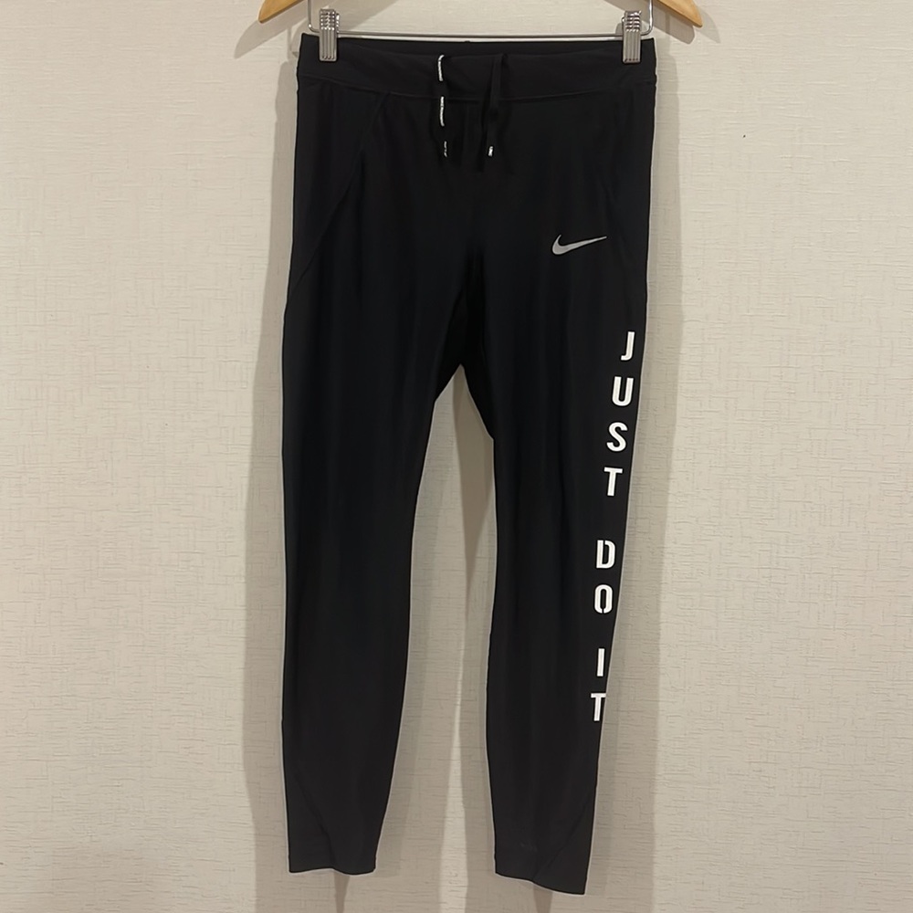 ✨Nike Tights✨✔️✨✔️✨ - Picture 5 of 7